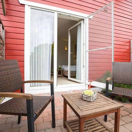 Paulsen's Und Restaurant فندق