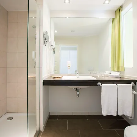 Paulsen's Und Restaurant فندق Bohmstedt