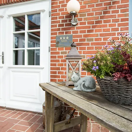 Paulsen's Und Restaurant فندق 3*