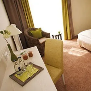 Paulsen's Und Restaurant Bohmstedt