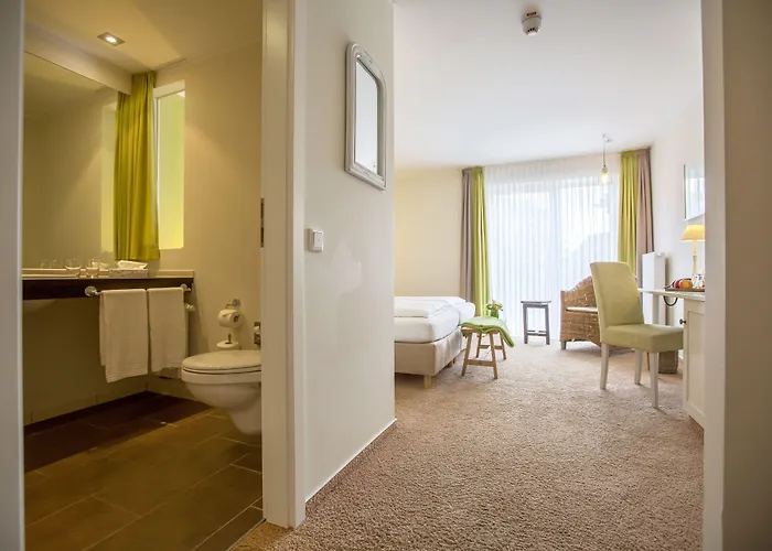 保尔森乡村酒店及餐厅 3*